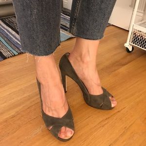 🤩Giuseppe Zanotti Gray Heels